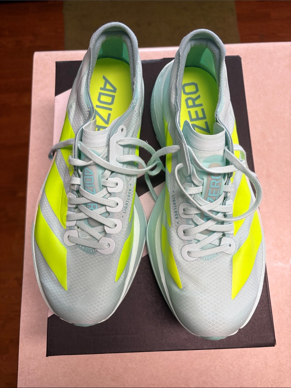 Adidas Adizero Adios Pro 4 - Picture 3 of 4